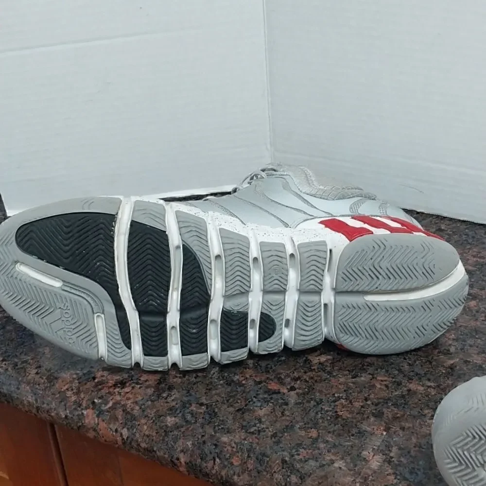 Adidas CRAZY Q Basketball Sneakers...SIZE 11.5